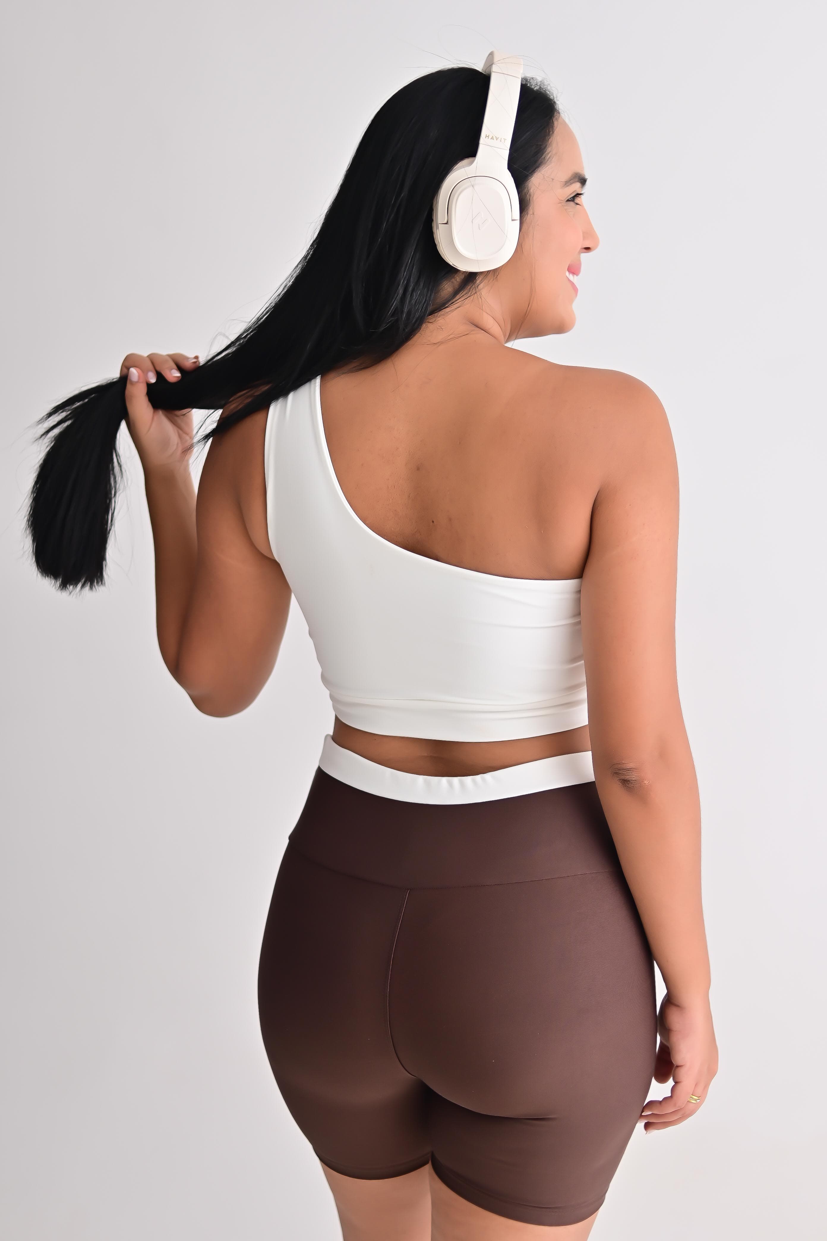 HERA Fitness look 4
